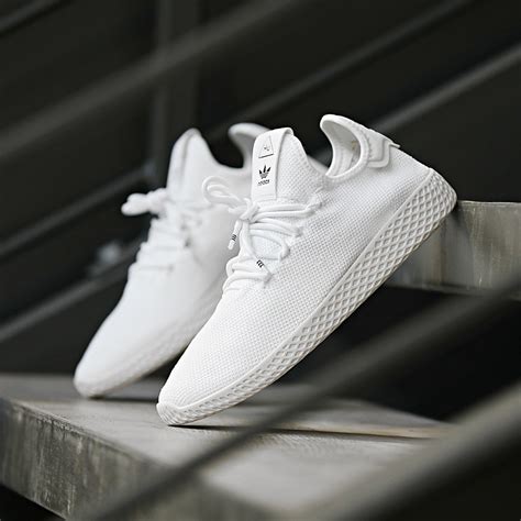 adidas tennis hu pharrell williams